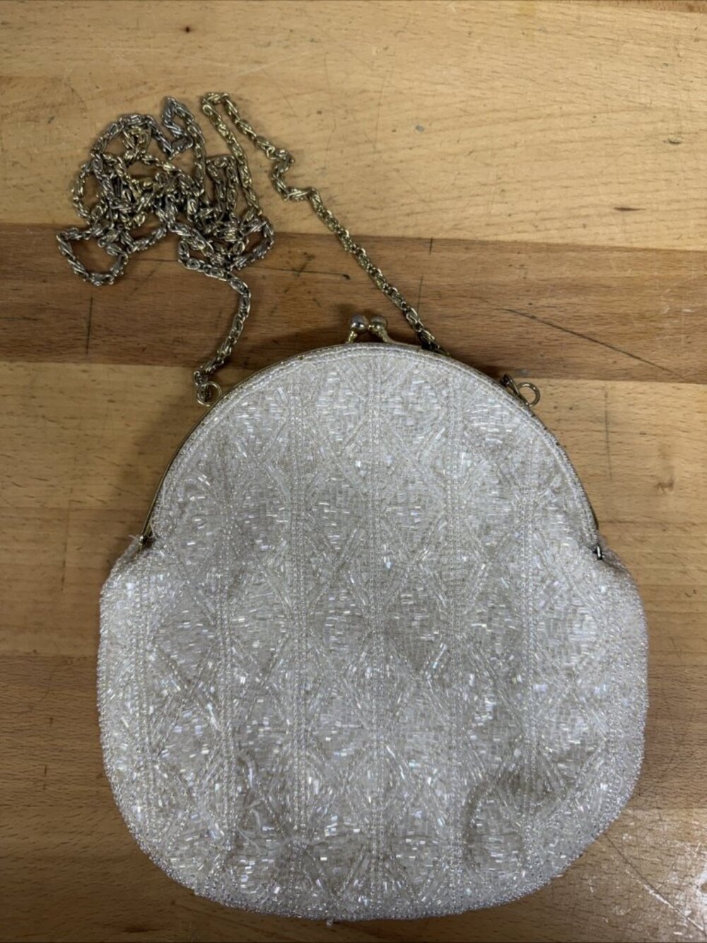 Vintage Carlo Fellini Antique Ivory Beaded and Sequin Evening Bag Clasp Closure